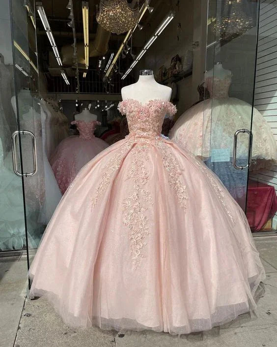 Vestido de Baile Rosa com Aplicações de Renda e Ombros Descobertos para Festa de 16 Anos Y2735