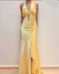 Vestido de Festa Elegante Amarelo em Cetim com Alças, Bordado com Contas, Fenda, Modelo Sereia para Noite Y8426