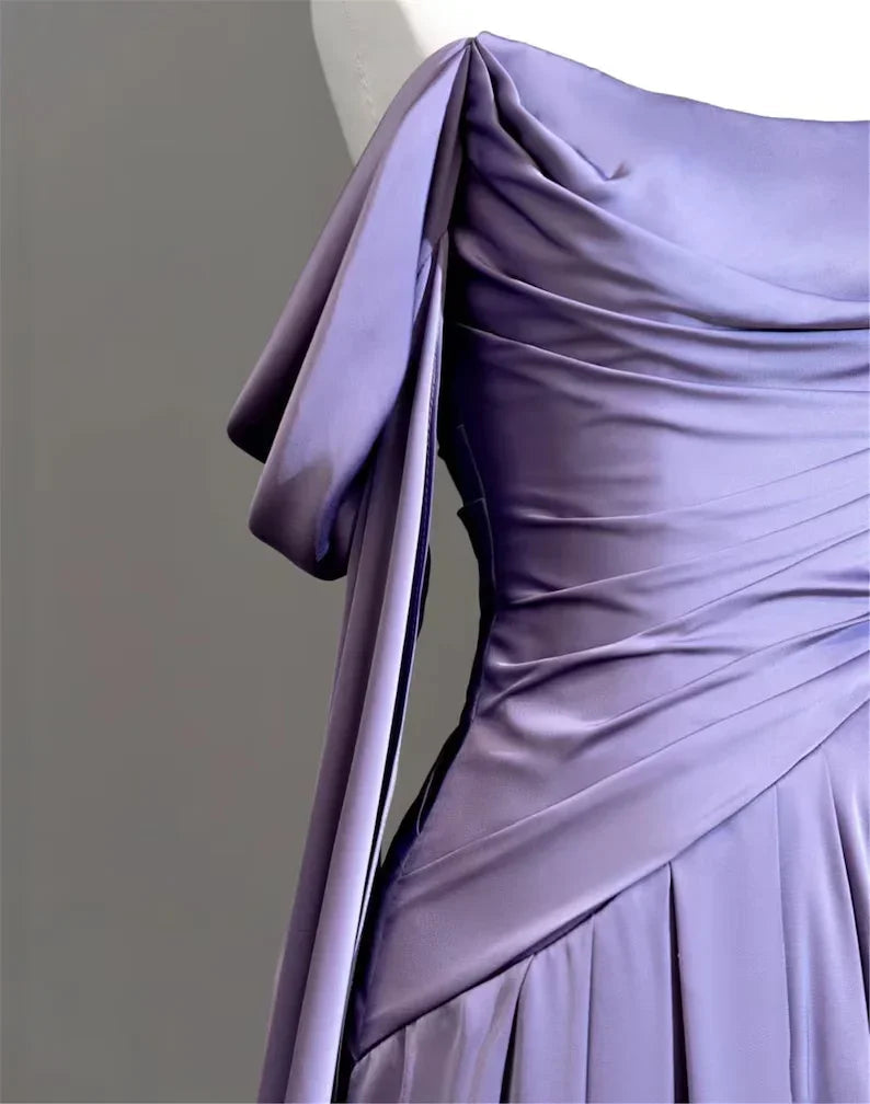 Vestido longo modesto de cetim roxo para baile Vestido de noite roxo Y2589