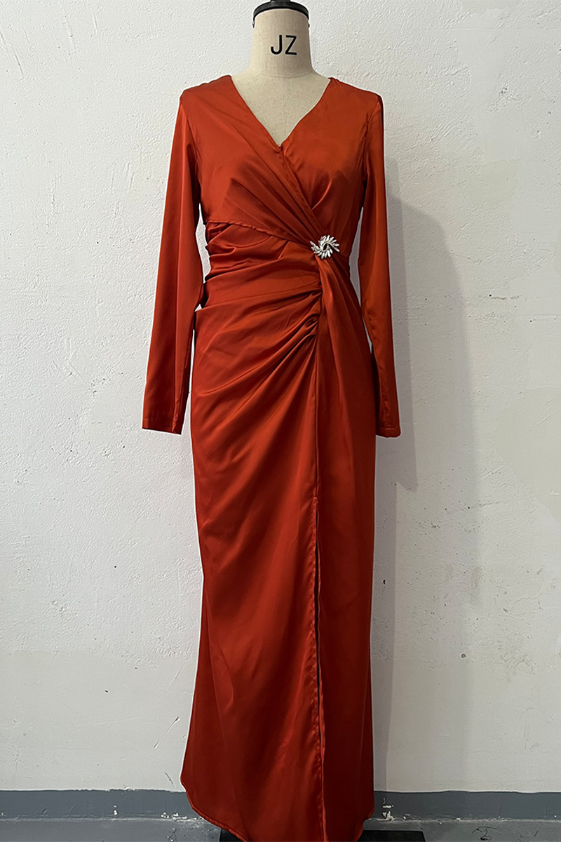 Elegante Abendkleider mit ausgehöhltem Schlitz und gerüschtem V-Ausschnitt (4 Farben) 