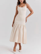 Abito Midi con Scollo Quadrato Elegante, Spalline Larghe e Vita Cadente