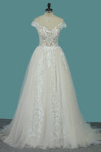 Romantic Ruffles A Line Lace Wedding Dress Bateau Neckline With Tulle Appliques