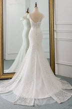 Mermaid Lace Wedding Dress With Cap Sleeves And Sweetheart Neckline