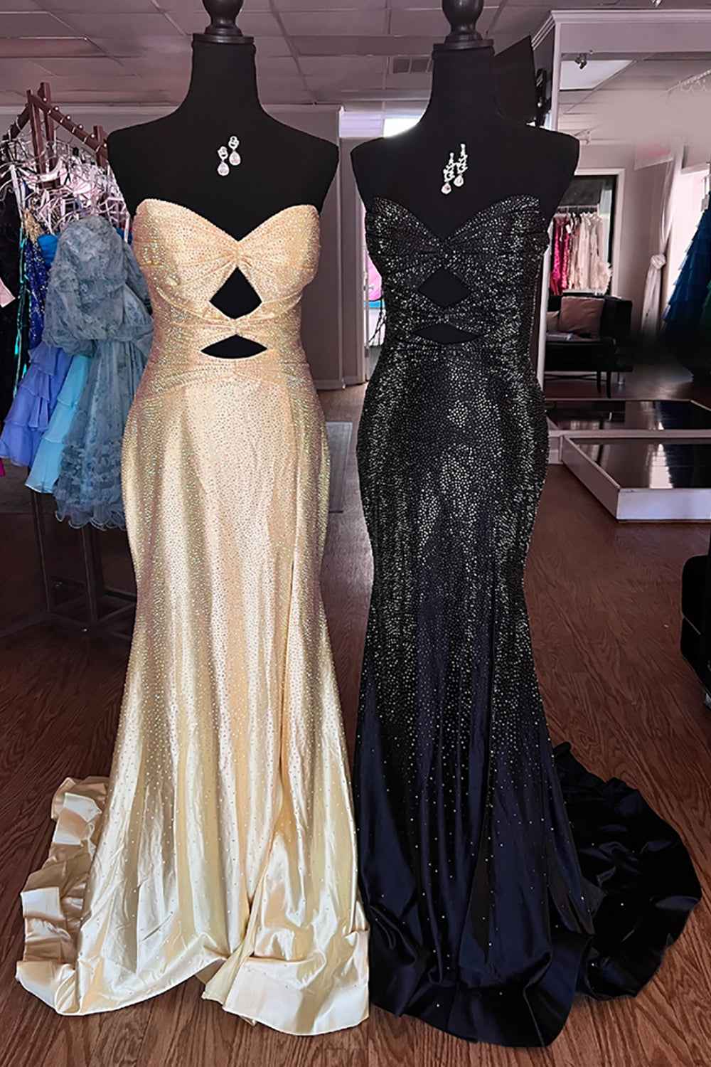 Glitter Yellow Satin Mermaid Cutout Prom Dress With Beading Sweetheart Neckline