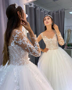 Elegant Long Sleeve A Line Tulle Wedding Dress With Lace