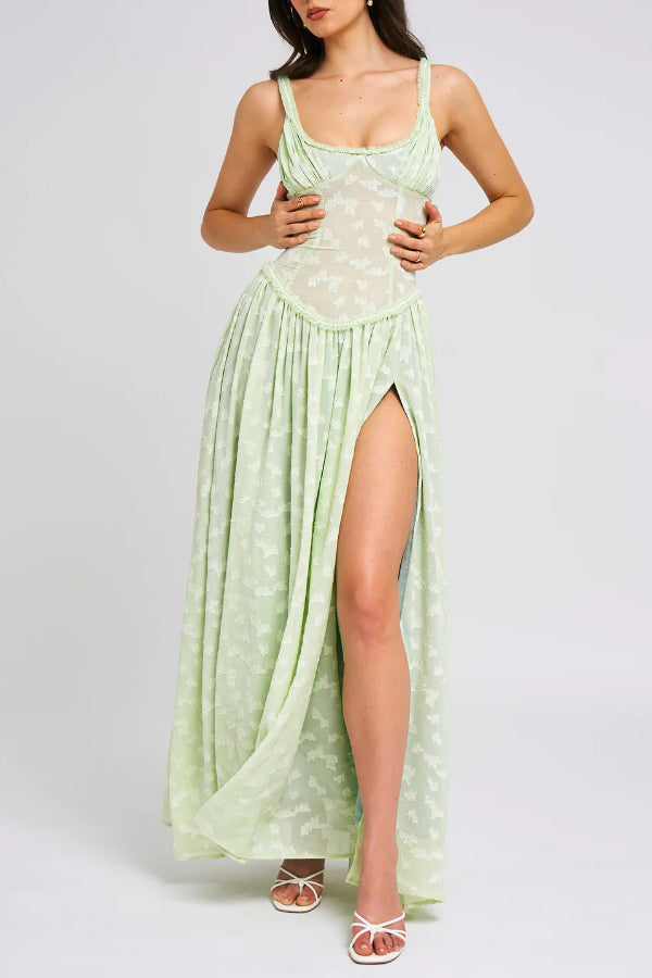 Vestido Maxi Ulissa Verde Claro com Decote Quadrado, Textura Jacquard e Fenda Alta