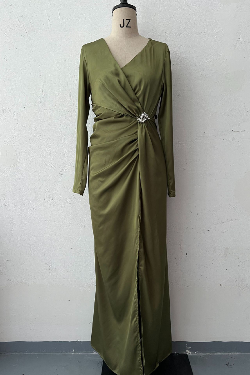 Elegante Abendkleider mit ausgehöhltem Schlitz und gerüschtem V-Ausschnitt (4 Farben) 