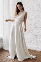 Sleeveless V Neck Long Wedding Dress For Elegant Bridal Gown