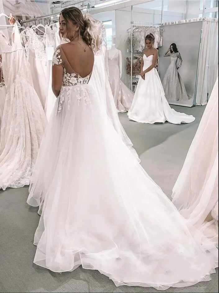 Modern Short Sleeves Floor Length Tulle A Line Wedding Dress With Appliques Lace