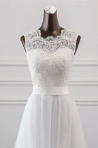 Classic Tulle A Line Jewel Wedding Dress with Appliques Lace
