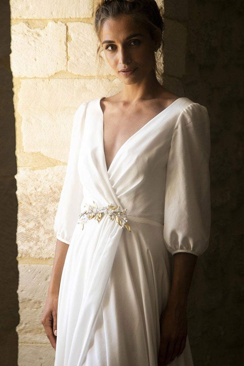 Half Sleeves Wedding Dress With V Neck Lace Bodice For Bride