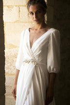 Half Sleeves Wedding Dress With V Neck Lace Bodice For Bride