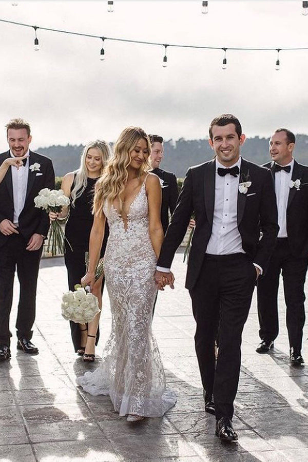Modern Spaghetti Straps Jewel Mermaid Wedding Dress With Lace V Neck