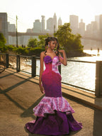 Vestido de baile sereia magenta e roxo real com folho inspirado na herança