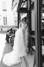 Unmissable White Applique Floor Length Wedding Dress With Lace Bodice