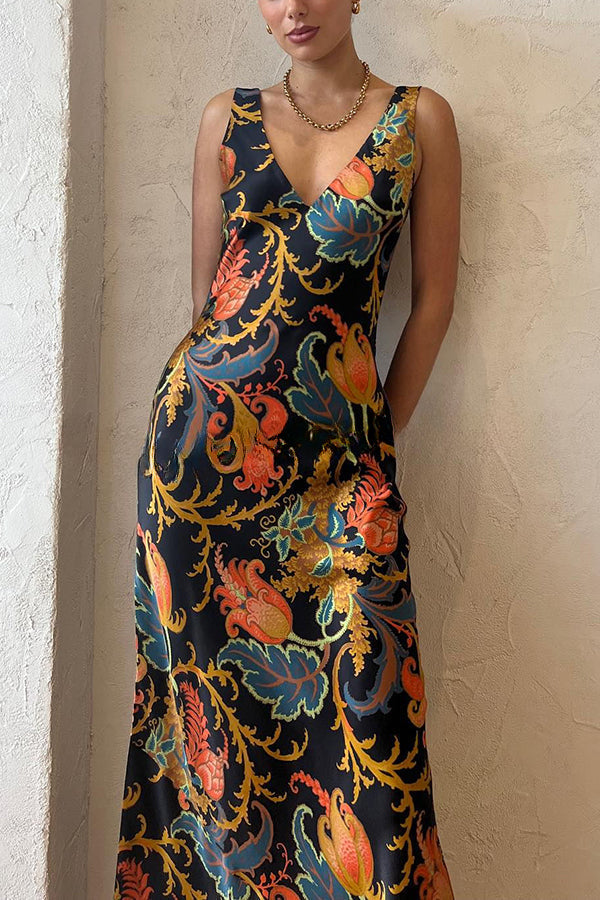 Vestido Maxi de Seda Exclusivo com Estampa Botânica Forever Mine