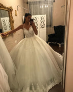 Classic V Neck Floor Length Ball Gown With Spaghetti Straps Lace Appliques Tulle