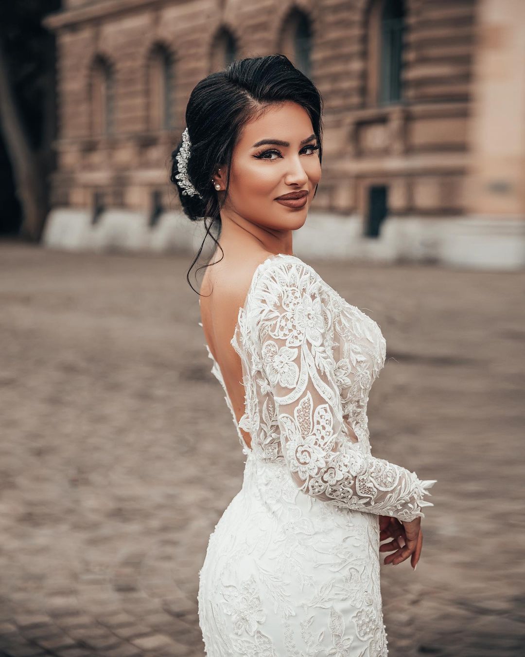 Bridal Lace Mermaid Wedding Dress With Long Sleeves On Sale