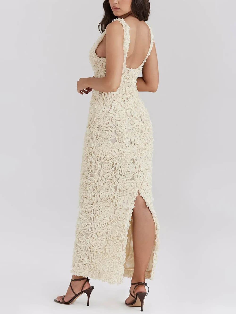 Vestido Maxi Lápis com Fenda e Aplicação Floral Rosa de Festa