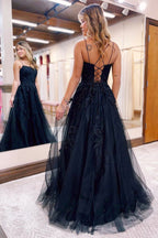 Chic Dark Navy Spaghetti Strap Prom Dress With Tulle And Lace Appliques