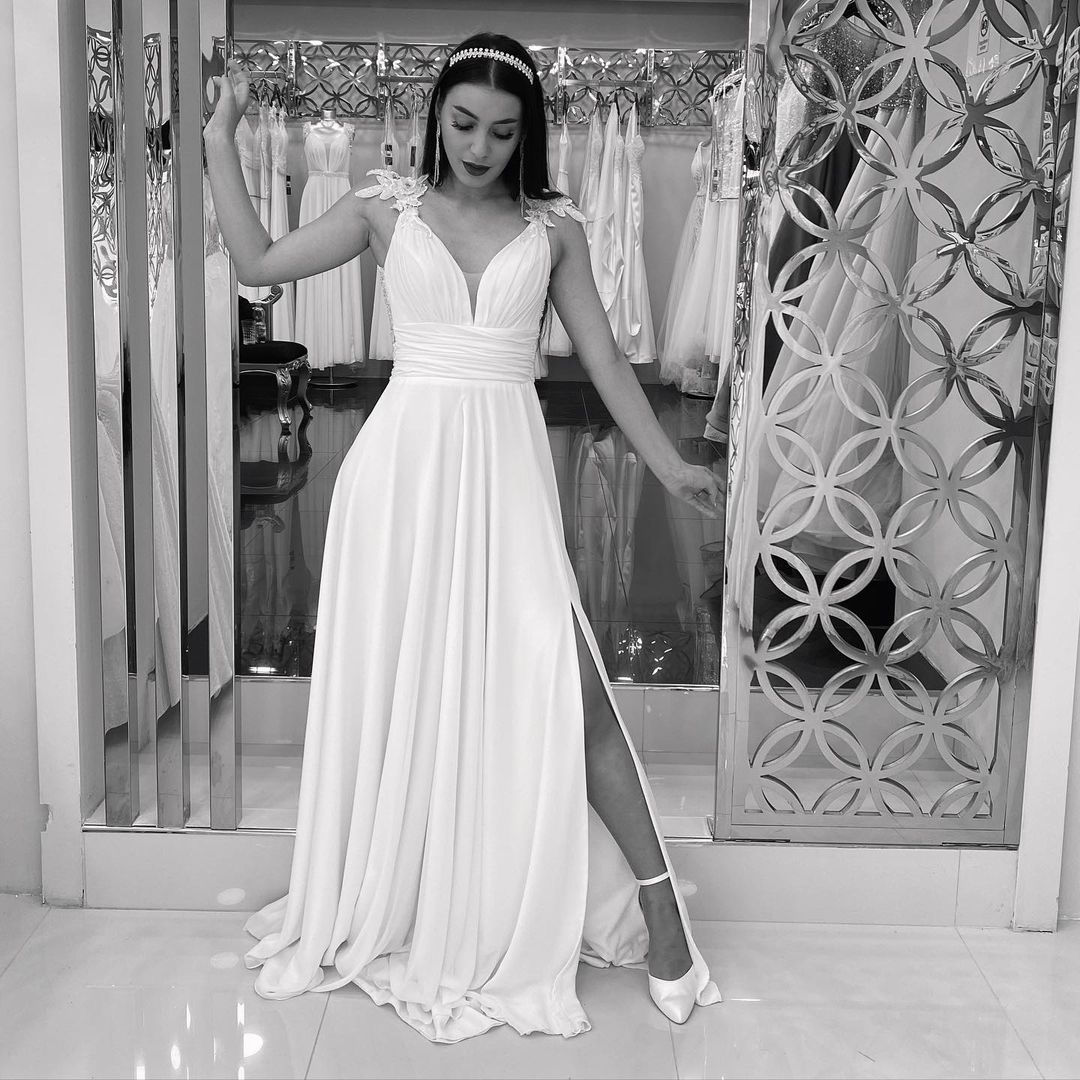 Vintage Split Long A Line V Neck Lace Chiffon Wedding Dress