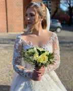 Simple Sweetheart Appliques A-Line Wedding Dresses With Long Sleeves Lace
