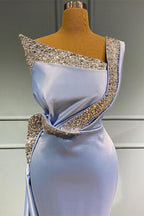 Vestido de Festa Longo Sereia de Um Ombro Só, Sem Mangas, em Cetim com Contas e Folhos