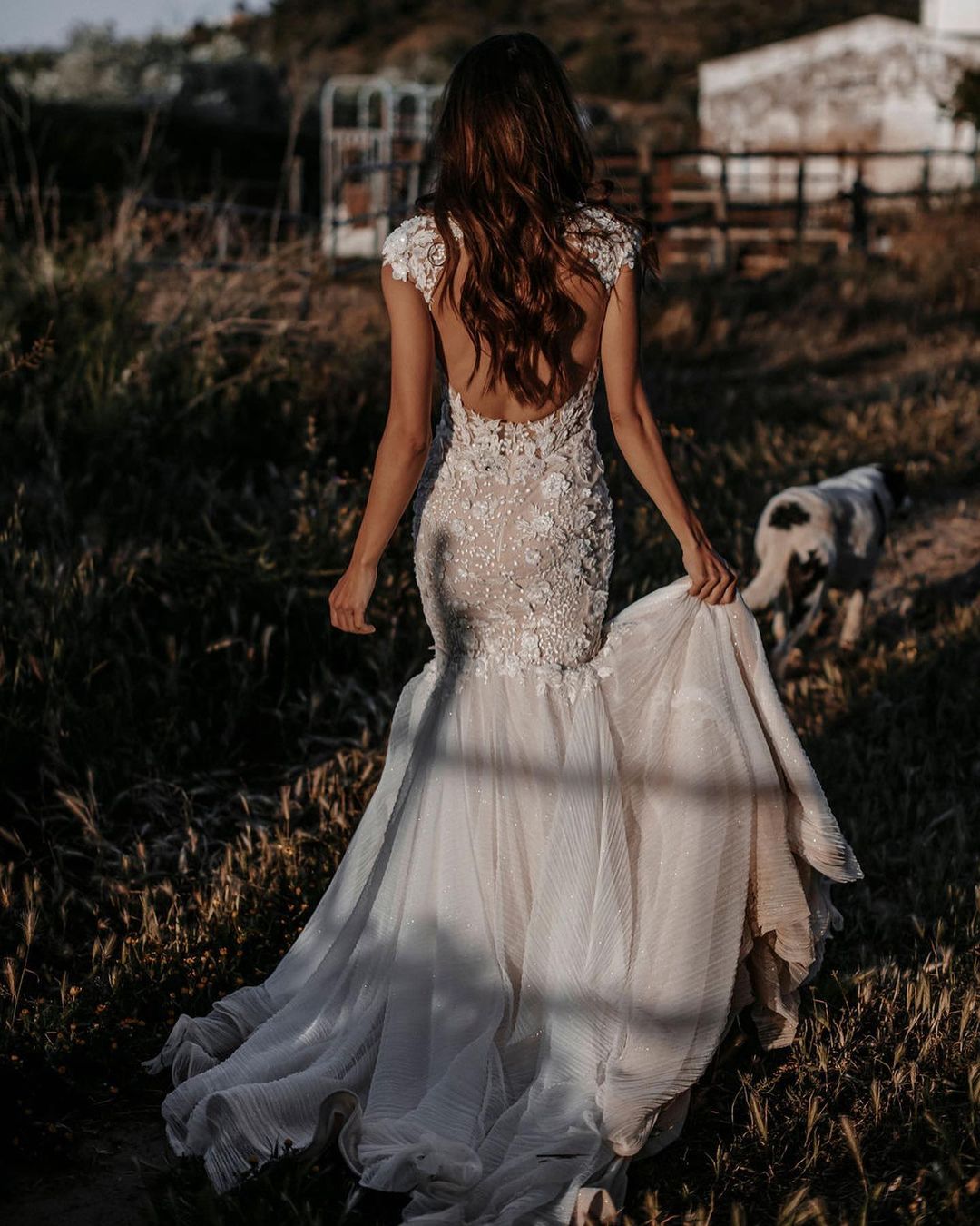 Elegant Backless Long Mermaid Wedding Dress With Lace Tulle And Sweetheart
