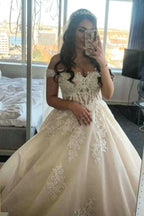 Vintage A Line Off The Shoulder Tulle Princess Long Wedding Dress Lace