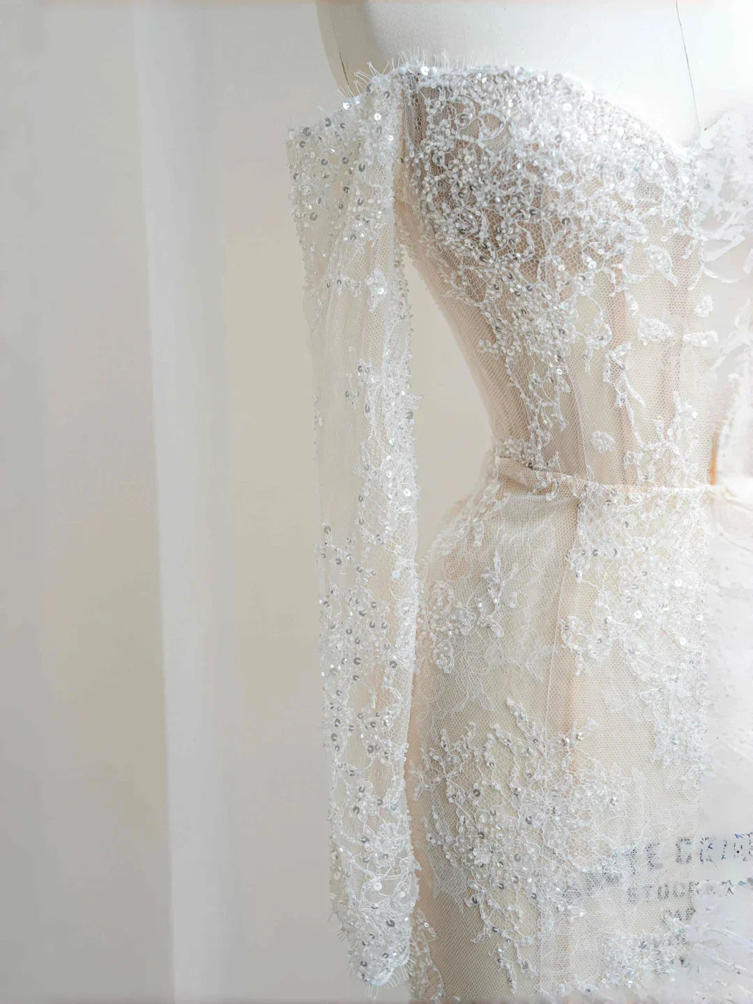 Vestido de fiesta de sirena con apliques de encaje blanco romántico, tul y lentejuelas, escote barco, vestido de noche Y8663