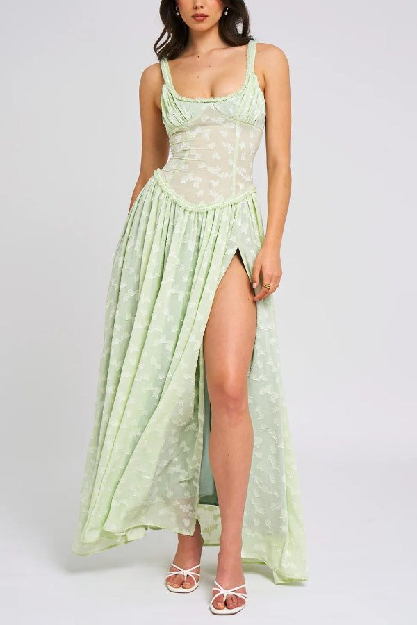 Vestido Maxi Ulissa Verde Claro com Decote Quadrado, Textura Jacquard e Fenda Alta