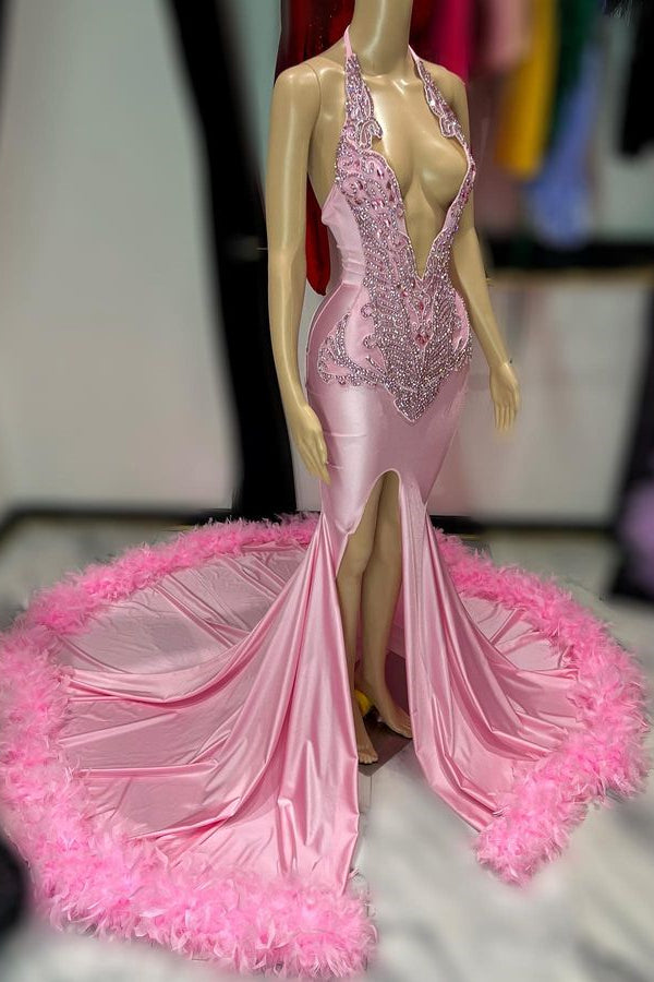 Abito da sera rosa sexy con piume, scollo profondo a V, applicazioni e spacco