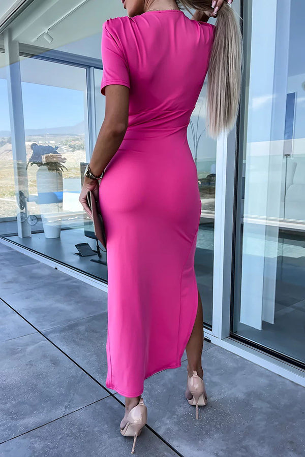 Vestido midi fruncido con abertura y hombros acolchados "Lucky To Have You" 