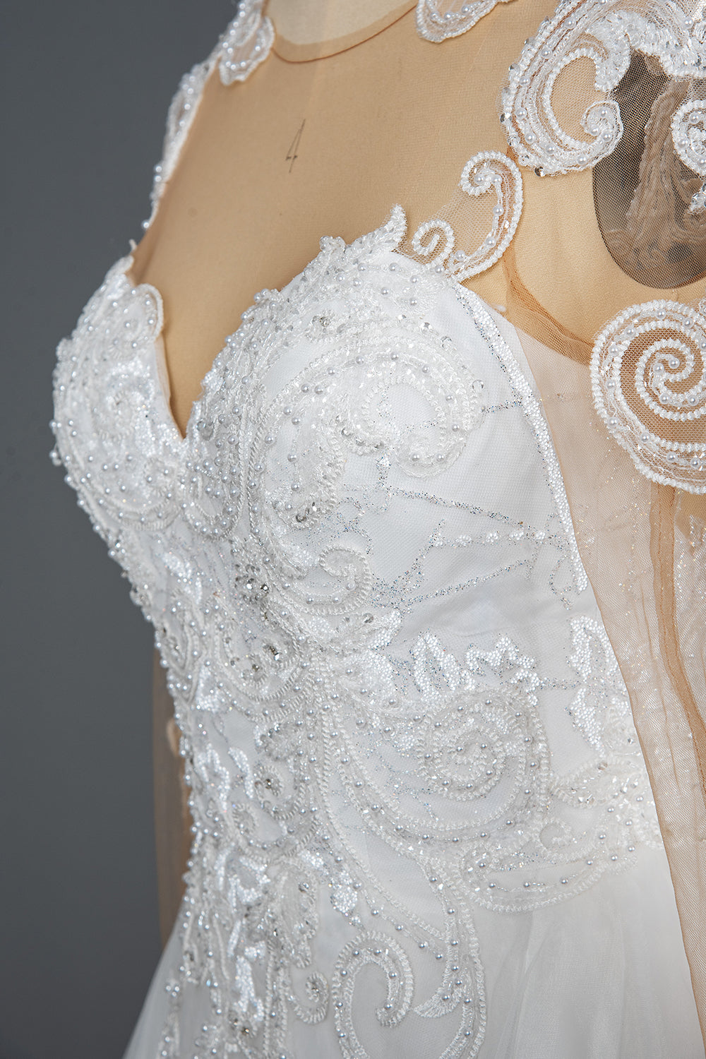 Chic Ruffled Ball Gown Long Sleeve Wedding Dress With Lace Appliques