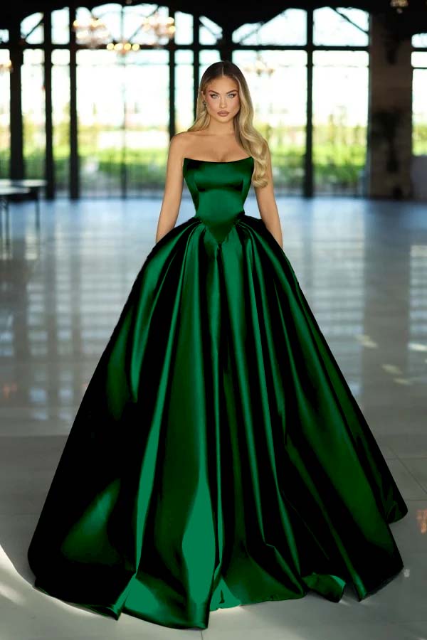 Strapless Sleeveless Long A Line Prom Dress With Pockets Pleated Custom Colors