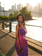 Vestido de baile sereia magenta e roxo real com folho inspirado na herança