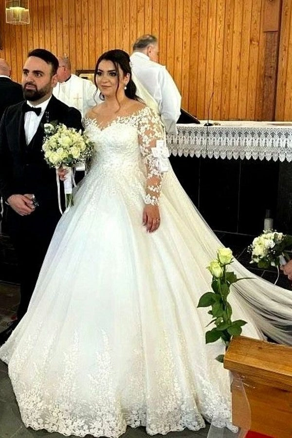 Princess Off The Shoulder Wedding Dress With Lace Appliques Long Sleeves