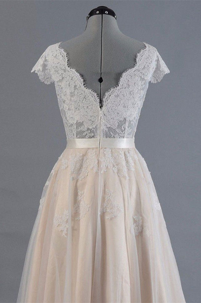 Lace Long Sleeve Wedding Dress With Elegant Silhouette