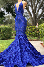 Robe de bal sirène bleu royal à col en V avec encolure licou et dos ouvert