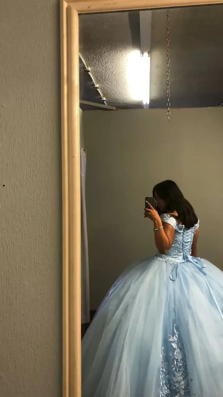 Schulterfreies blaues Kleid aus Tüll und Spitze für den 15. Geburtstag, blaues Ballkleid mit Puffärmeln, Kleid für den süßen 16. Geburtstag Y1499
