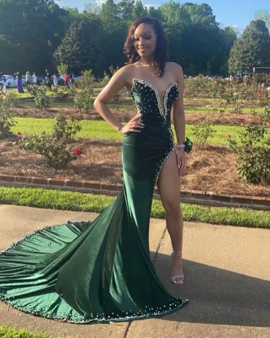 Robe de bal longue verte en velours, sexy, sans bretelles, fendue, sur mesure pour femme Y1422