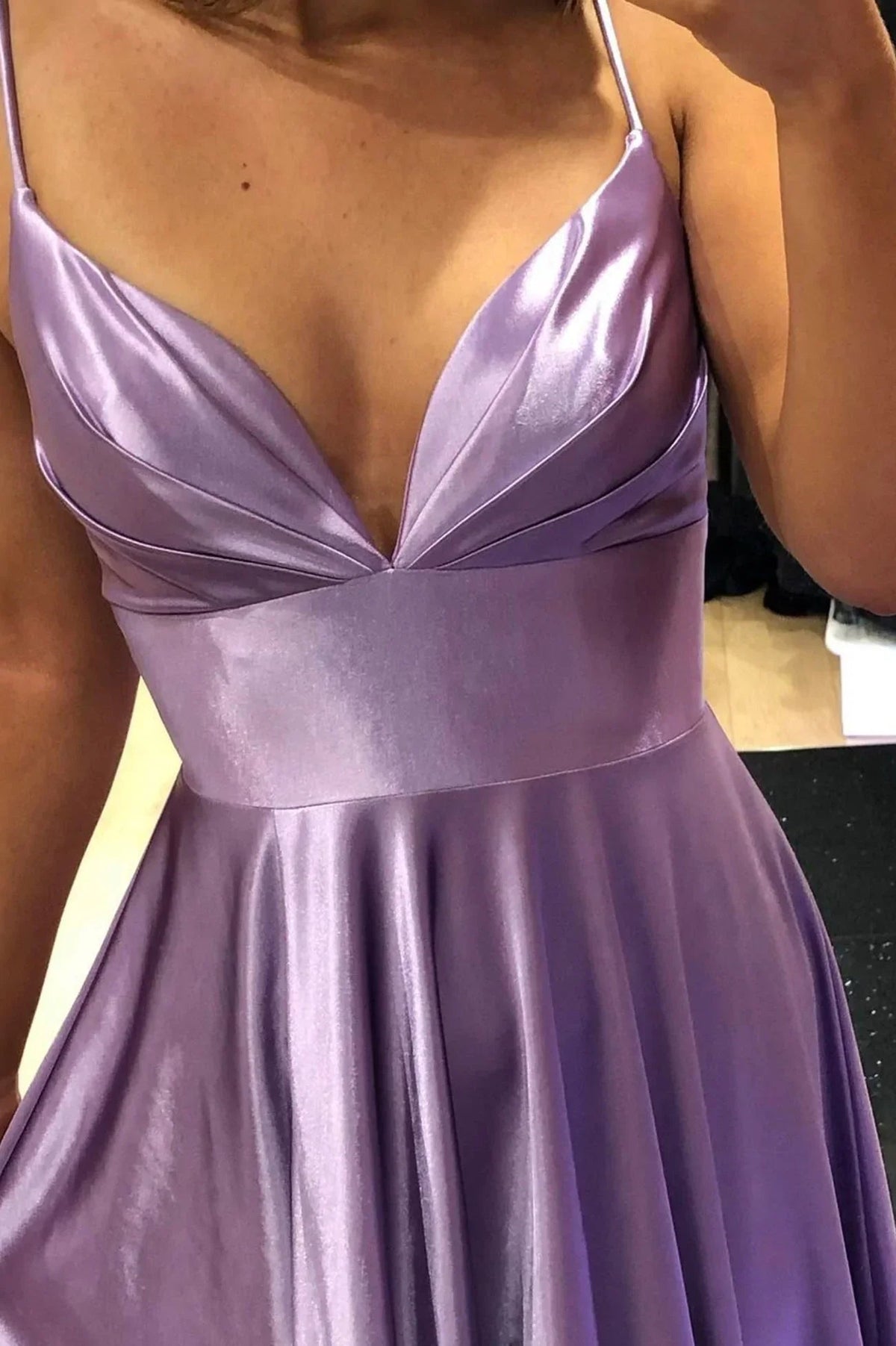 Robe de bal longue en satin violet à col en V, simple, coupe droite, robe de soirée Y927