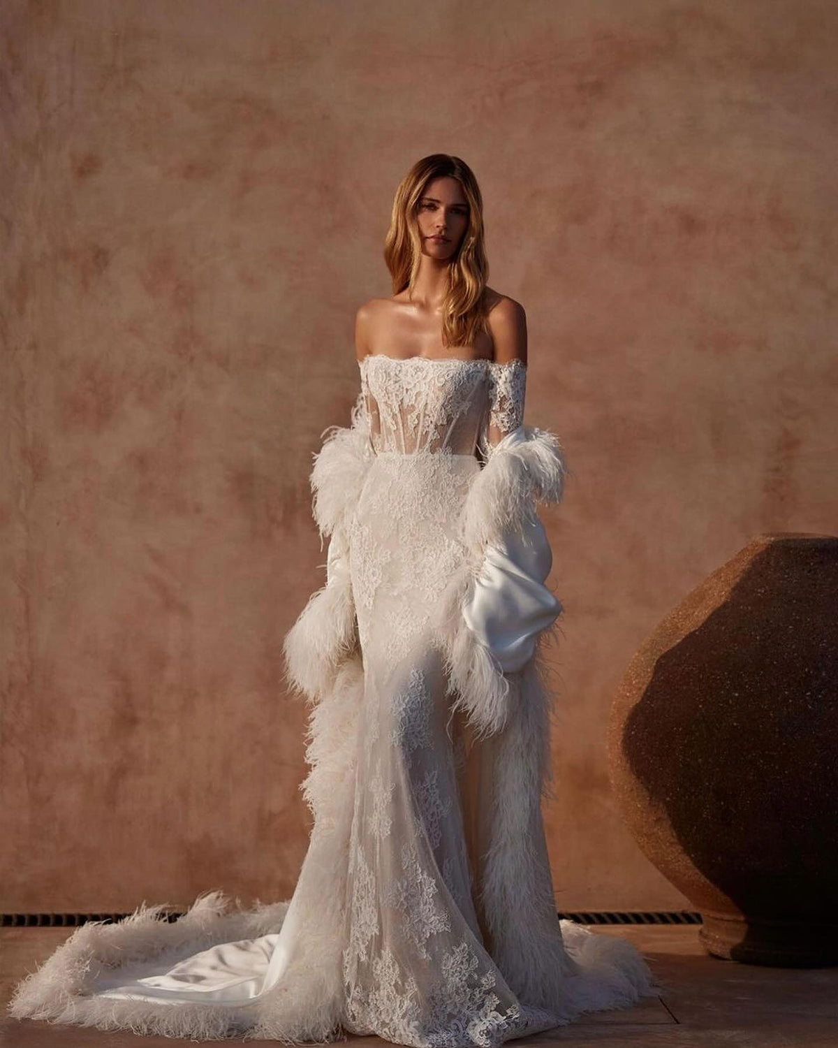 Elegant Strapless White Floor Length Wedding Gown For Bride