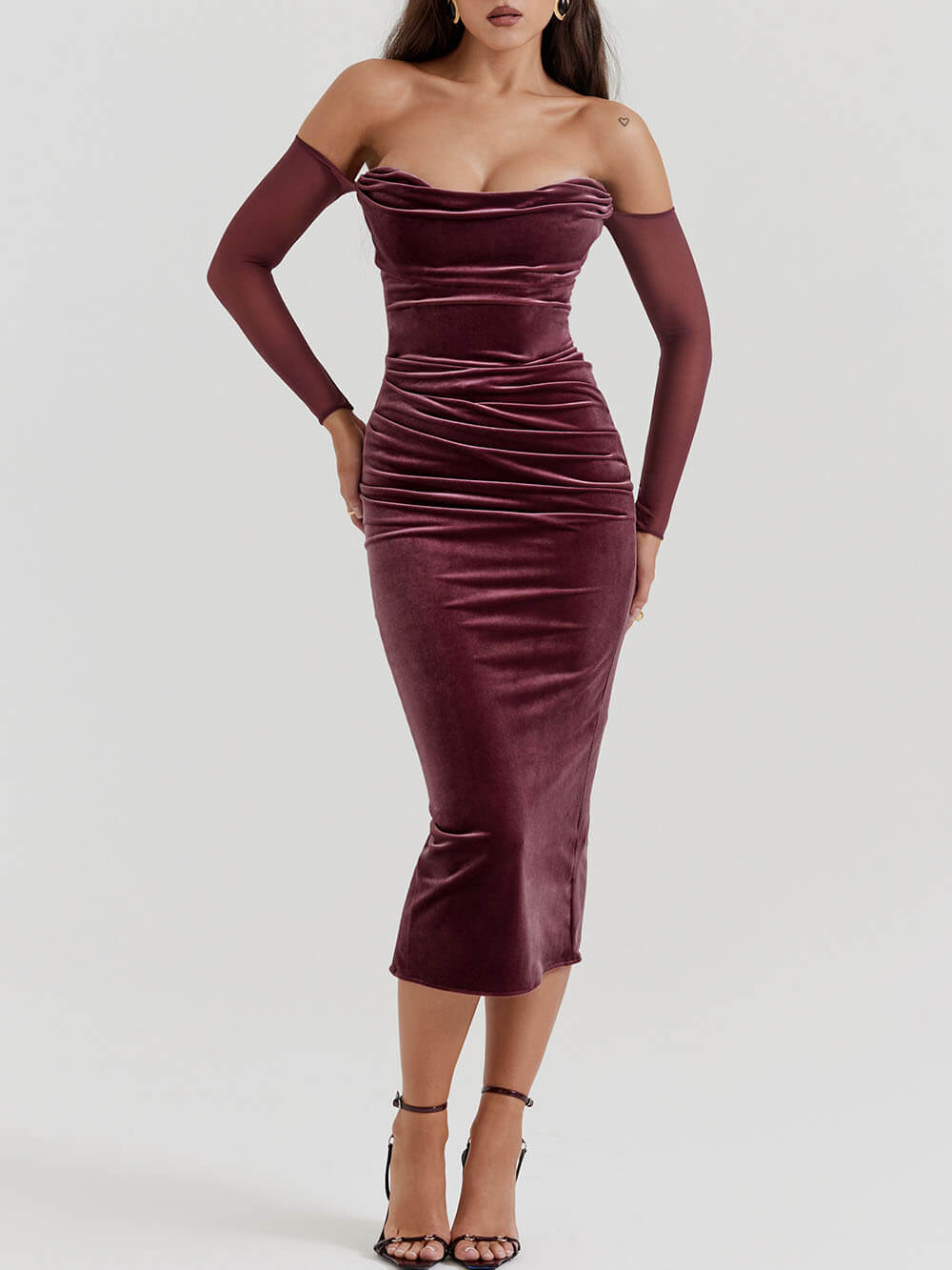 Trägerloses Midikleid 