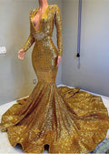 Vestido de Baile Dourado Longo com Lantejoulas, Decote em V, Costas Descobertas, Estilo Sereia e Mangas