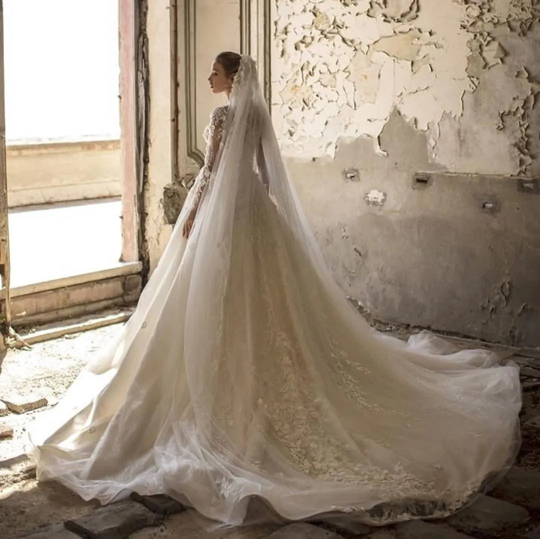Chic Deep V Neck A Line Long Sleeves Wedding Dress With Tulle Lace Appliques