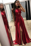 Robe de bal sirène bordeaux à col licou avec fente et volants