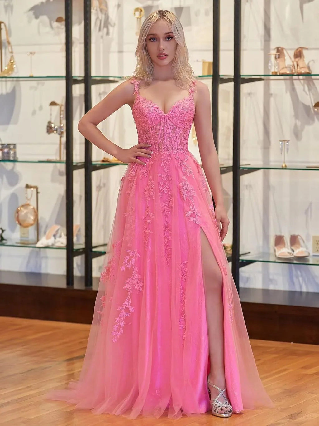 Vestidos de fiesta de tul con aplicaciones de encaje para mujer 2025, vestido de gala con tirantes finos, vestido formal de noche con abertura