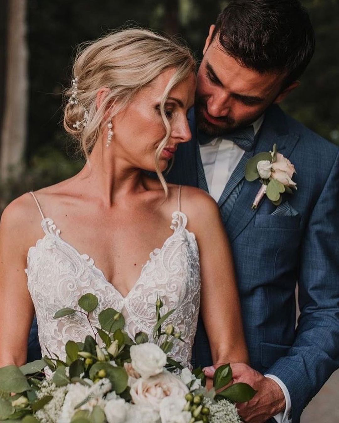 V Neck Lace Mermaid Wedding Dress With Spaghetti Straps And Court Train