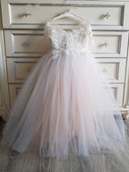 Lovely Tulle Lace Flower Girl Dress With Appliques For Wedding Party